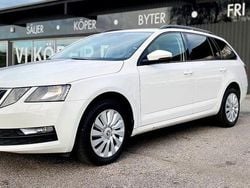 Vit Begagnad 2019 Skoda Octavia Kombi | 109 900 kr (Superpris)