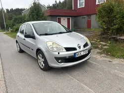 Grå Begagnad 2007 Renault Clio R.S. Halvkombi | 24 900 kr (Marknadspris)