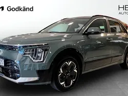 Grön (green) Begagnad 2022 Kia e-Niro SUV | 329 900 kr (Marknadspris)