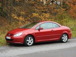 Röd Begagnad 2004 Peugeot 307 CC Sport Cab | 35 000 kr (Bra pris)