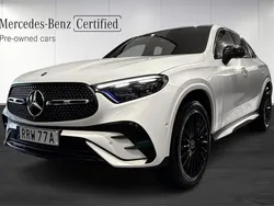 Vit (white) Begagnad 2025 Mercedes GLC300e AMG Sportkupé | 859 000 kr (Marknadspris)