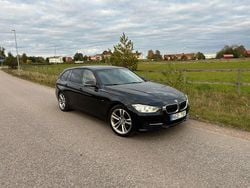 Svart Begagnad 2013 BMW 320 Sport Line Kombi | 115 000 kr (Bra pris)