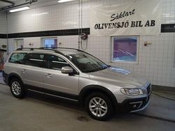 Silver Begagnad 2015 Volvo XC70 Momentum Kombi | 239 000 kr (Lite dyr)