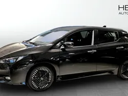 Svart (black) Begagnad 2023 Nissan Leaf N-Connecta Halvkombi | 229 900 kr (Lite dyr)