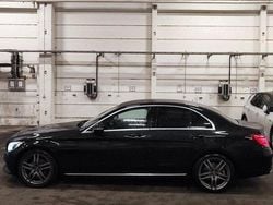 Svart Begagnad 2017 Mercedes C220 Avantgarde Sedan | 175 000 kr (Bra pris)