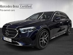 Mörkblå (blåmetallic) Begagnad 2024 Mercedes E300 Premium Kombi | 709 000 kr (Marknadspris)