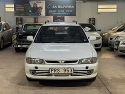 Vit Begagnad 1993 Mitsubishi Lancer Kombi | 39 900 kr