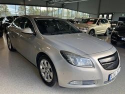 Grå Begagnad 2012 Opel Insignia Edition Halvkombi | 49 900 kr (Marknadspris)