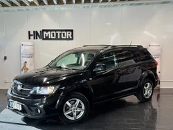 Svart Begagnad 2015 Fiat Freemont Sport SUV | 112 900 kr (Marknadspris)