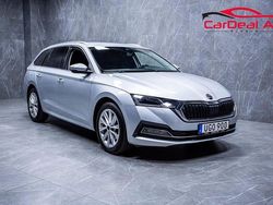 Grå Begagnad 2021 Skoda Octavia Style Kombi | 199 800 kr (Marknadspris)