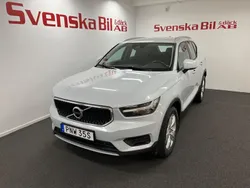 Silver Begagnad 2019 Volvo XC40 Momentum SUV | 279 000 kr (Marknadspris)