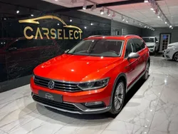 Orange Begagnad 2017 VW Passat Alltrack Kombi | 199 900 kr (Marknadspris)