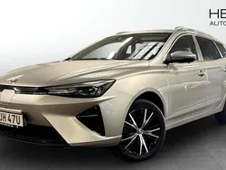 Grå (silver) Begagnad 2022 MG MG5 EV Luxury Kombi | 239 900 kr (Marknadspris)