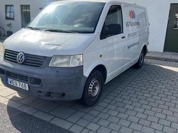 Vit Begagnad 2004 VW T5 Van | 11 000 kr (Superpris)