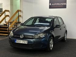 Mörkgrå Begagnad 2010 VW Golf VI Halvkombi | 44 900 kr (Marknadspris)