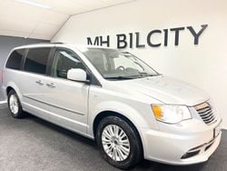 Begagnad 2012 Lancia Voyager Minibuss | 129 900 kr
