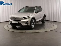 Silver (silver dawn metallic) Begagnad 2024 Volvo XC40 Core SUV | 419 900 kr