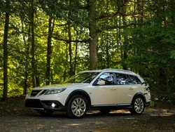 Vit Begagnad 2010 Saab 9-3X Kombi | 89 500 kr (Marknadspris)
