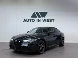Svart Begagnad 2019 Alfa Romeo Giulia Tech Edition Sedan | 259 900 kr