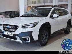 Vit Begagnad 2023 Subaru Outback SUV | 369 000 kr (Bra pris)