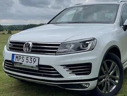 Vit Begagnad 2015 VW Touareg S SUV | 209 000 kr (Lite dyr)