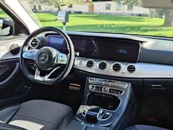 Svart Begagnad 2020 Mercedes E220 AMG line Kombi | 285 000 kr (Superpris)