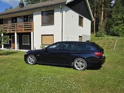 Svart Begagnad 2017 BMW 535 M Sport Kombi | 287 000 kr