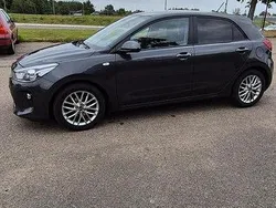 Grå Begagnad 2019 Kia Rio 2 Halvkombi | 115 000 kr (Bra pris)