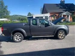 Grå Begagnad 2010 Nissan Navara Pickup | 65 000 kr (Superpris)