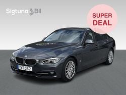 Grå Begagnad 2017 BMW 330e Sport Line Sedan | 204 900 kr (Superpris)