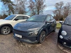 Blå Begagnad 2022 Hyundai Kona Essential SUV | 199 900 kr (Bra pris)