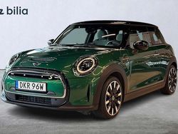 Grön Begagnad 2022 Mini Cooper SE Classic Halvkombi | 194 900 kr (Bra pris)