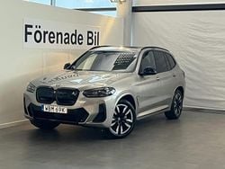 Kashmirsilver metallic Begagnad 2024 BMW iX3 Shadowline SUV | 579 000 kr (Lite dyr)