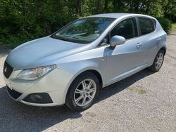 Silver Begagnad 2009 Seat Ibiza Halvkombi | 36 900 kr (Marknadspris)