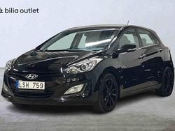 Svart Begagnad 2013 Hyundai i30 Halvkombi | 74 900 kr