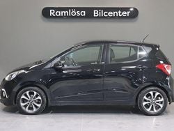 Svart Begagnad 2015 Hyundai i10 Halvkombi | 57 900 kr (Marknadspris)