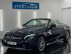 Mörkblå Begagnad 2021 Mercedes C300 Cab | 469 800 kr (Marknadspris)