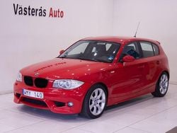 Röd Begagnad 2005 BMW 120 Advantage Halvkombi | 49 000 kr (Marknadspris)