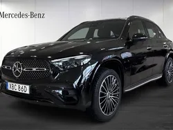 Svart (black) Ny 2025 Mercedes GLC300e Advanced SUV | 847 900 kr (Lite dyr)