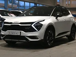 Vit (deluxe white pear metallic) Begagnad 2022 Kia Sportage GT-Line SUV | 349 000 kr (Marknadspris)