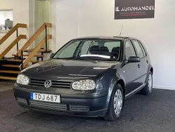 Mörkgrå Begagnad 2002 VW Golf IV Comfortline Halvkombi | 24 900 kr (Lite dyr)