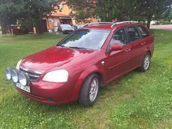 Röd Begagnad 2007 Chevrolet Nubira Kombi | 15 000 kr (Marknadspris)
