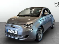 Svart Begagnad 2021 Fiat 500e Icon Cab | 199 900 kr