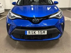 Blå Begagnad 2021 Toyota C-HR Edition SUV | 260 000 kr (Lite dyr)