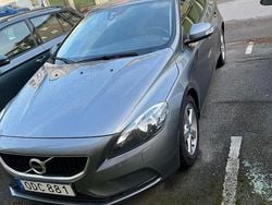 Begagnad 2017 Volvo V40 Halvkombi | 120 000 kr (Superpris)