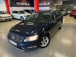 Mörkblå Begagnad 2013 VW Passat Kombi | 64 500 kr (Marknadspris)