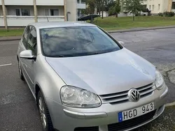 Silver Begagnad 2007 VW Golf V Trendline Halvkombi | 20 000 kr (Marknadspris)