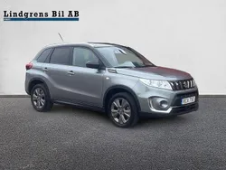 Grå metallic/svart Begagnad 2019 Suzuki Vitara SUV | 189 900 kr (Marknadspris)