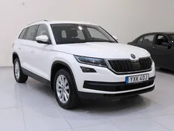 Vit Begagnad 2019 Skoda Kodiaq Business Line SUV | 269 900 kr (Marknadspris)