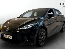 Svart (black) Begagnad 2022 MG MG4 EV Halvkombi | 244 900 kr